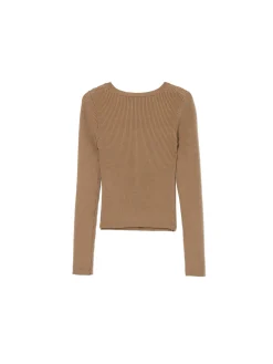 Beżowy sweter z wycięciem z przodu