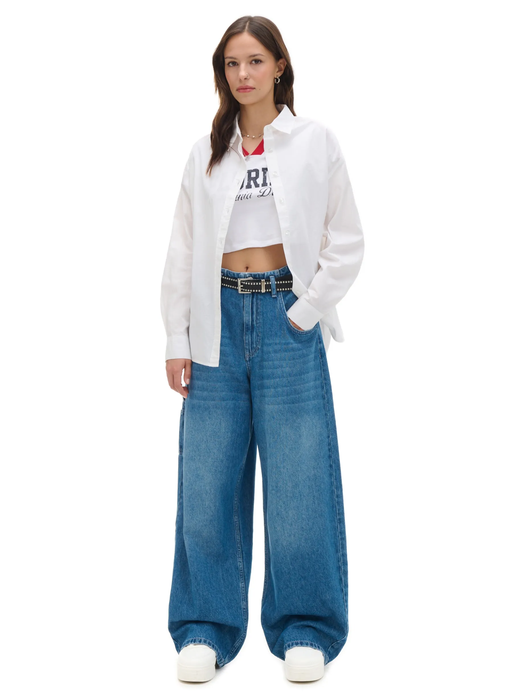 Biała koszula oversize