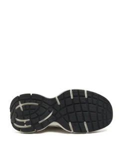 Białe sneakersy z elementami reflective
