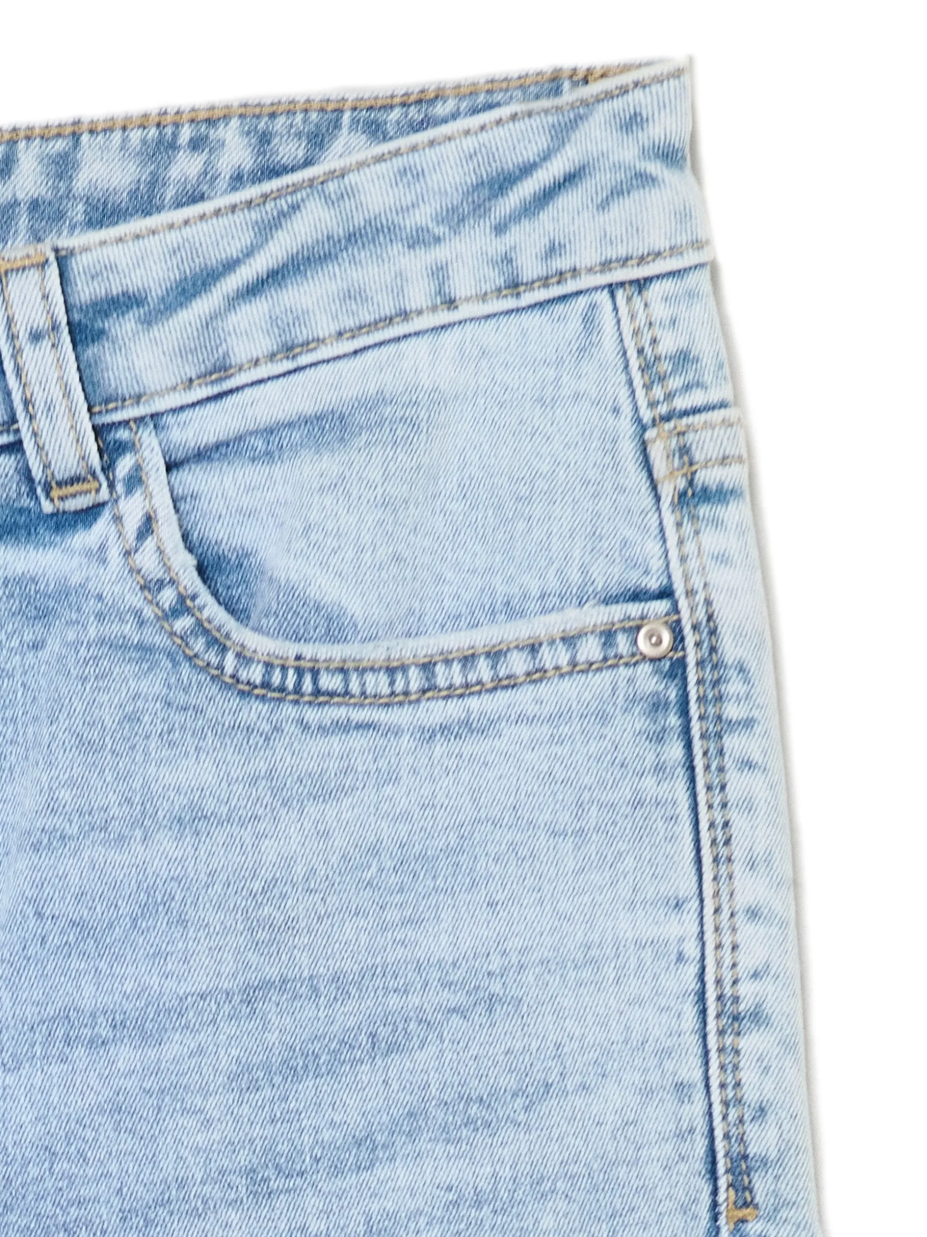 Błękitne jeansy skinny z przetarciami