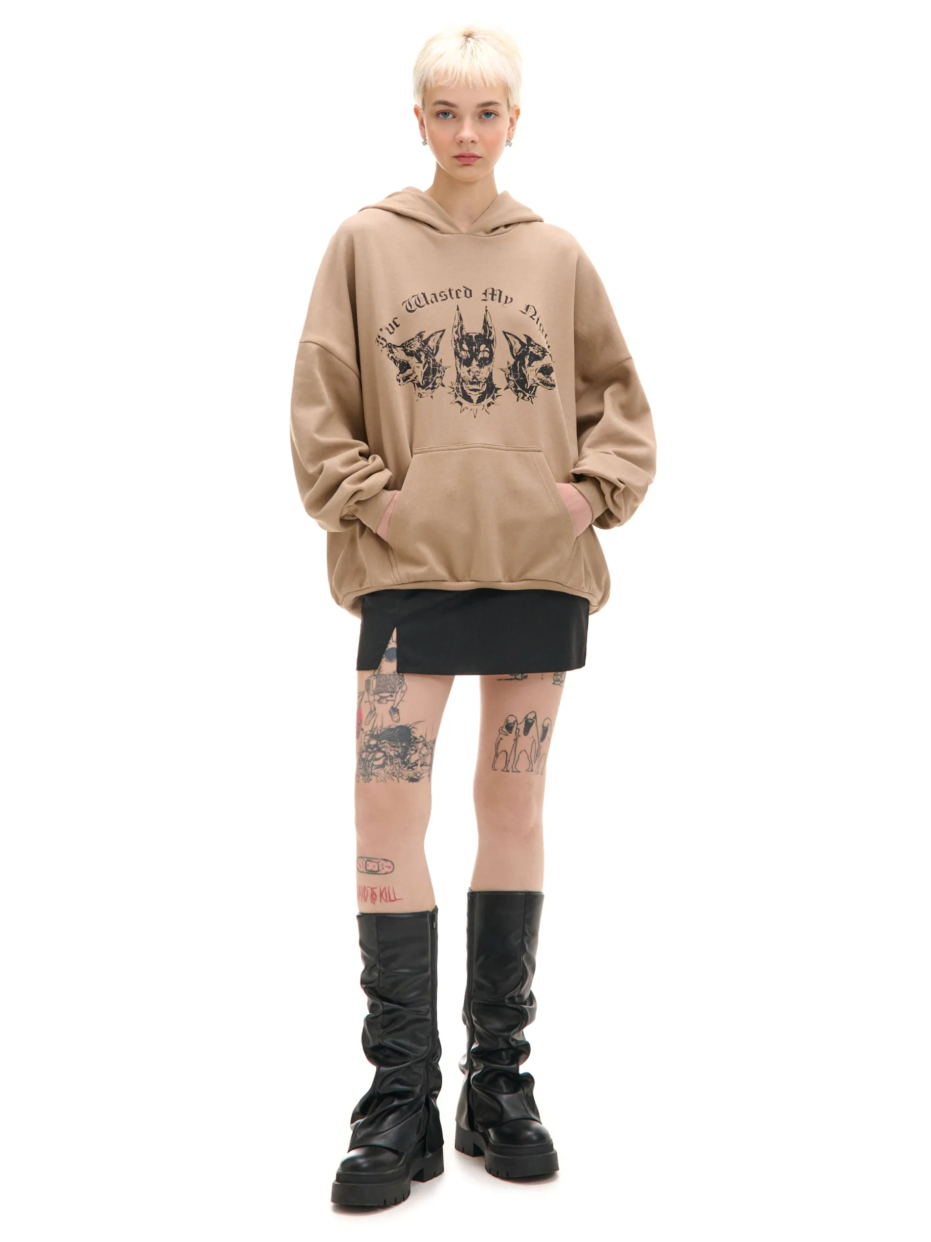 Brązowa bluza hoodie z dobermanami UNISEX