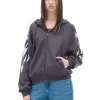 Czarna bluza hoodie z czaszkami