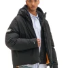Czarna kurtka puffer z kapturem