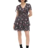 Czarna sukienka mini w kwiaty