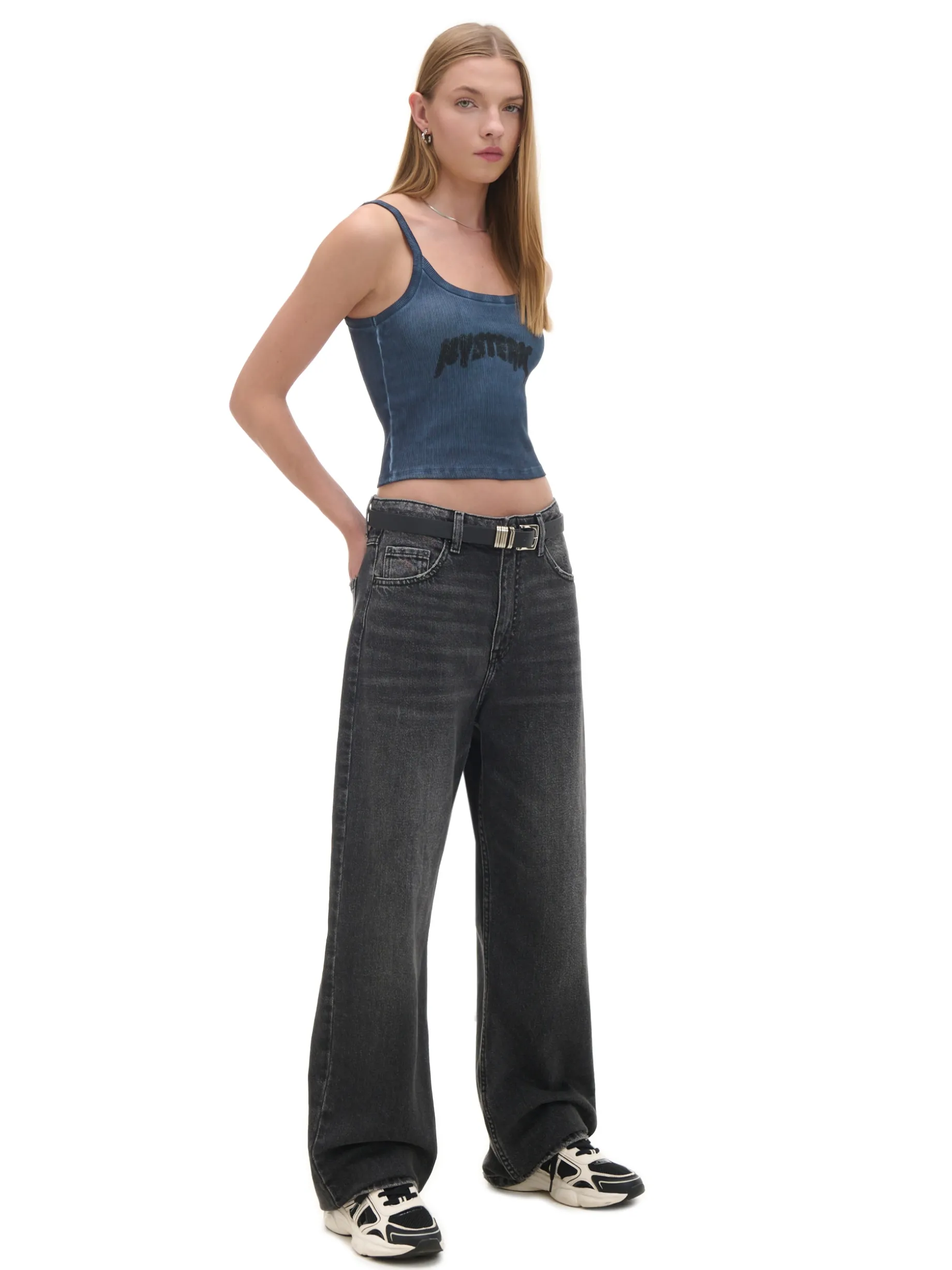 Czarne jeansy baggy