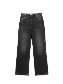 Czarne jeansy baggy
