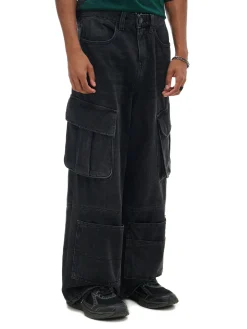 Czarne jeansy skater z kieszeniami