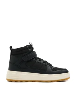 Czarne sneakersy za kostkę