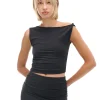 Czarny top