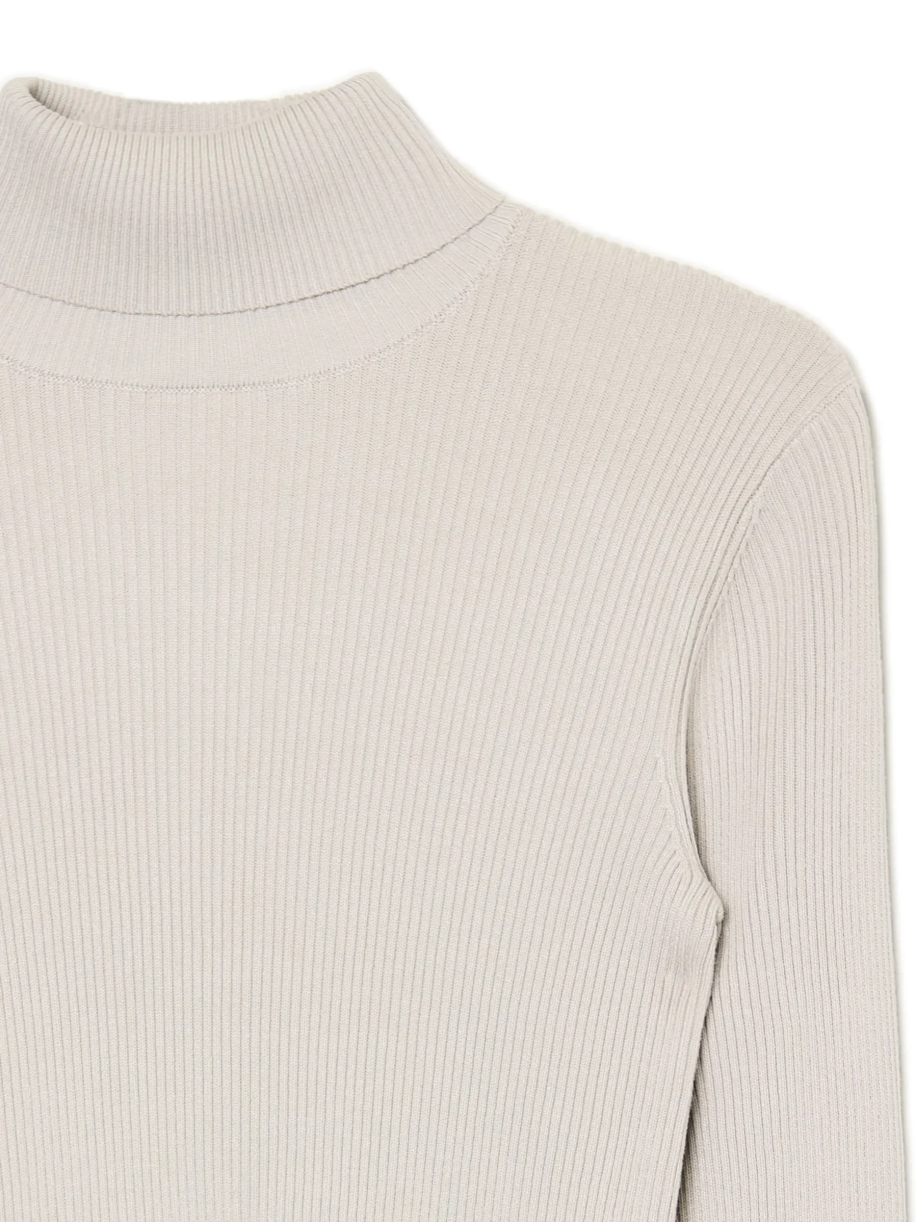 Gładki sweter z półgolfem