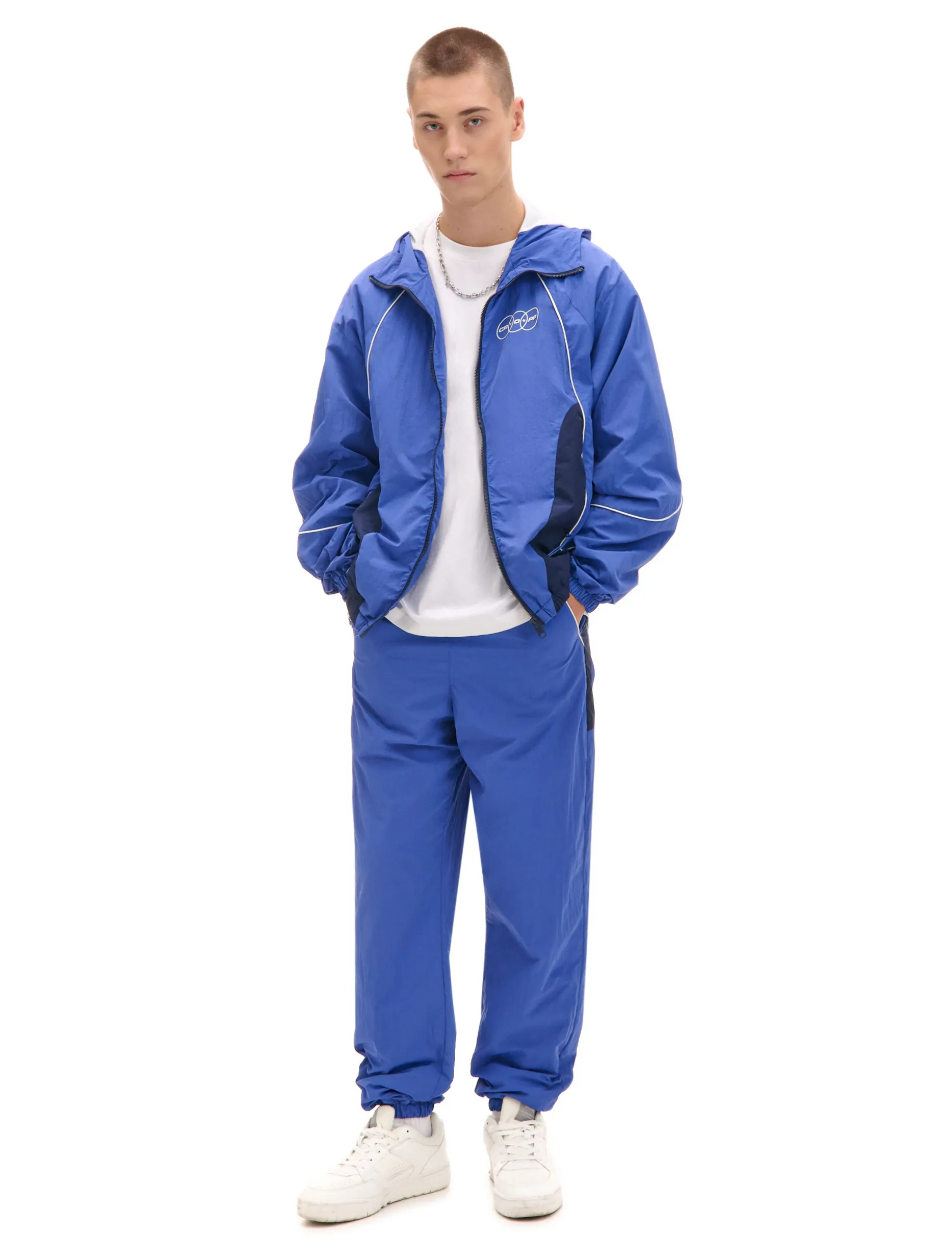 Granatowe spodnie joggery basic