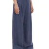 Granatowe spodnie tailoring w paski
