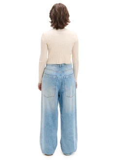 Jasne jeansy super baggy