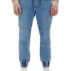 Jasnoniebieskie jeansowe joggery