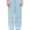 Jasnoniebieskie jeansy parachute