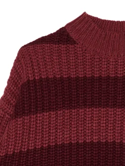 Jesienny sweter w paski