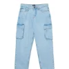 Niebieskie jeansy baggy