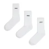 3 pack białych skarpet z haftem