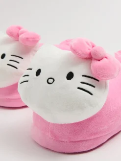 Pluszowe kapcie z Hello Kitty