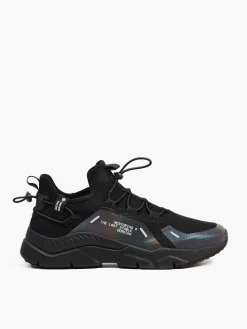 Sneakersy z efektem reflective