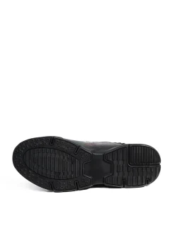 Sneakersy z odblaskowymi detalami