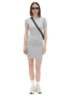 Szara dopasowana sukienka mini