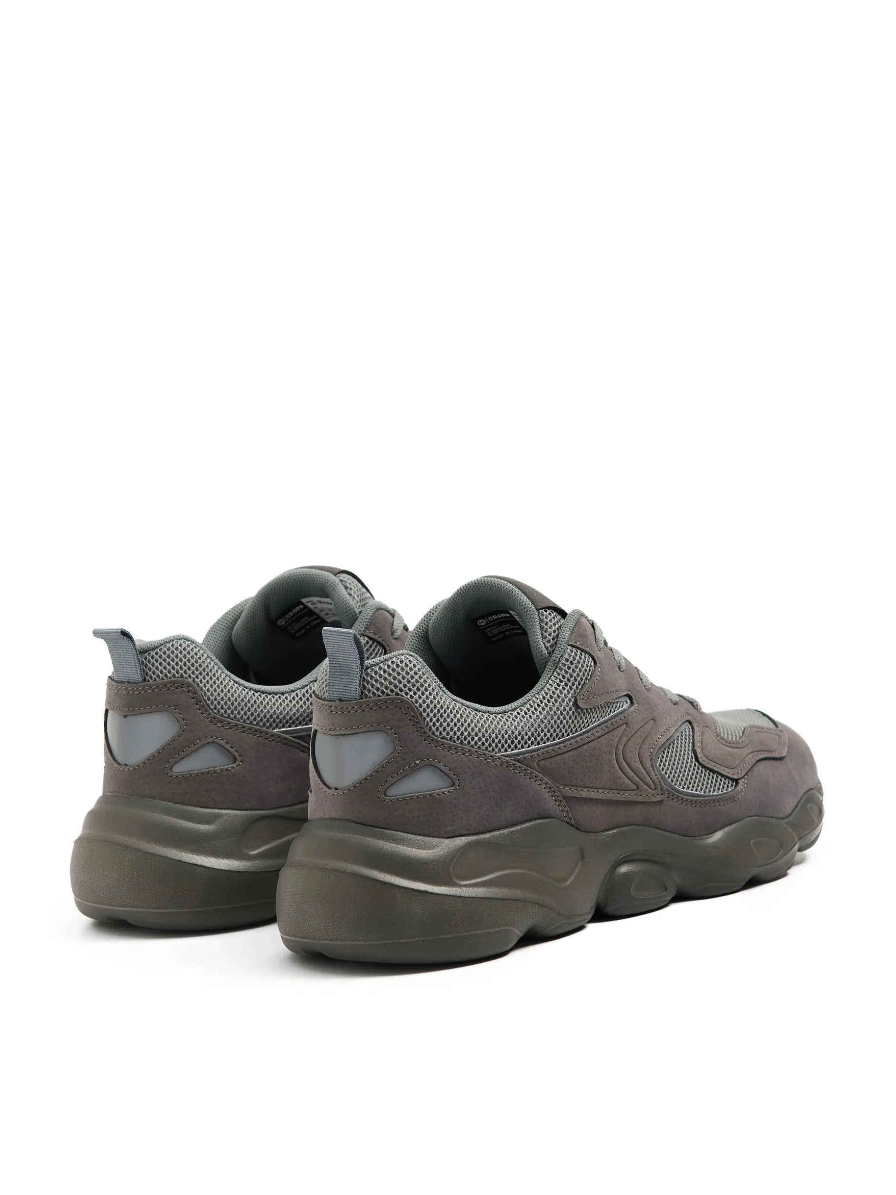 Szare sneakersy z odblaskowymi elementami