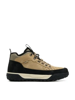Wysokie beżowe sneakersy